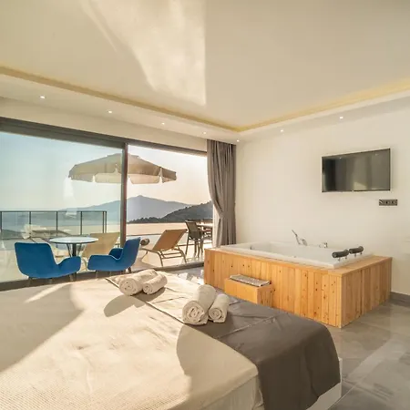 The Moon Villa