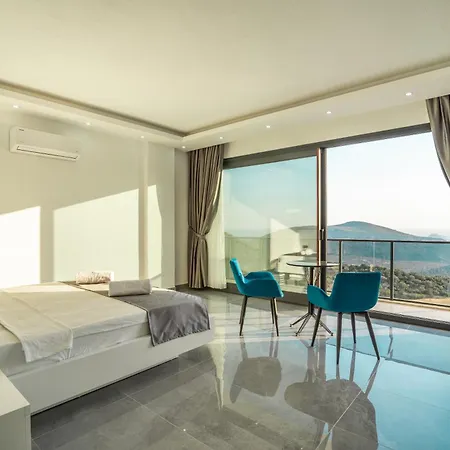 The Moon Villa Kas